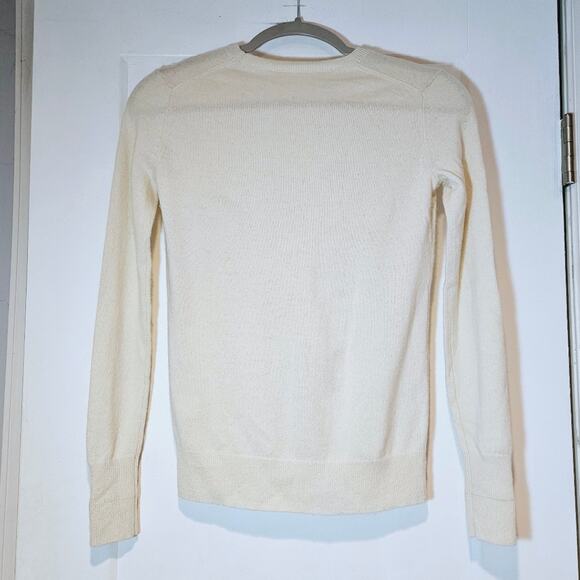 Everlane Lightweight Cashmere Sweater - Picture 2 of 6
